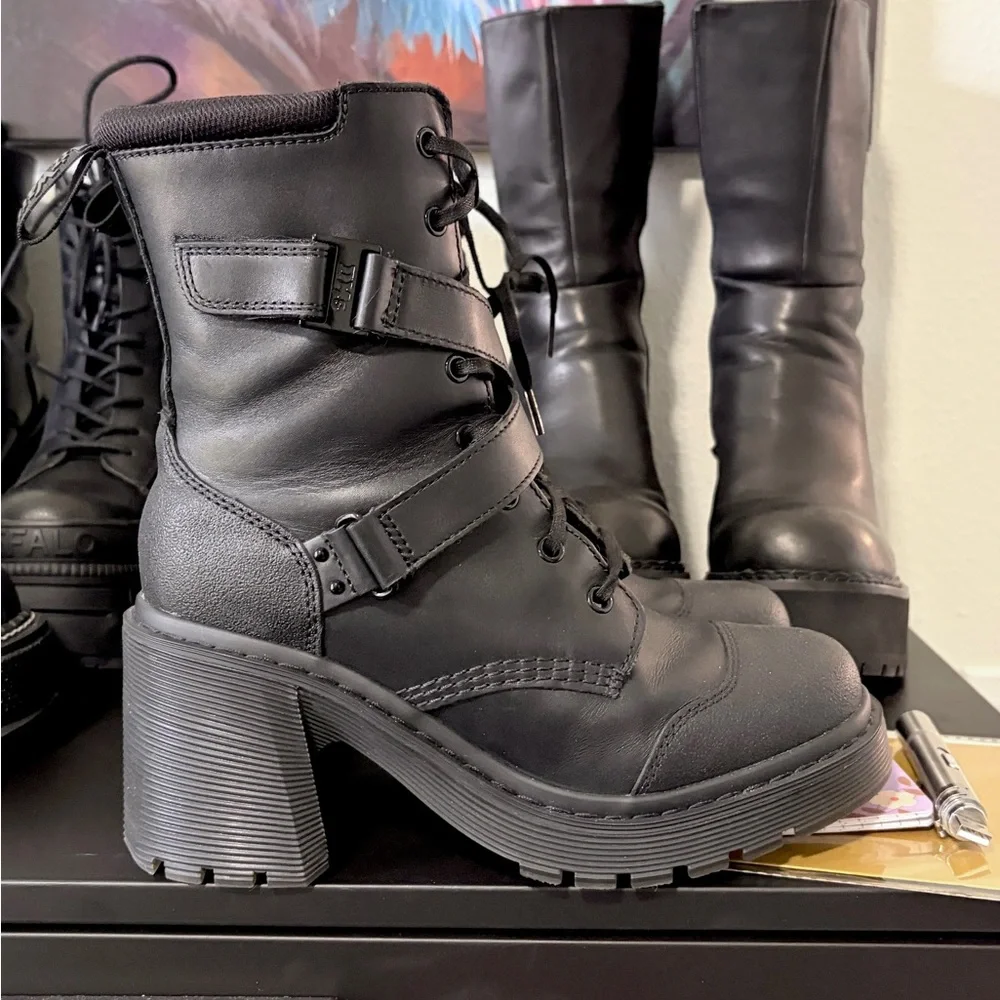 Dr. Martens Black Combat Boots - Picture 1 of 6